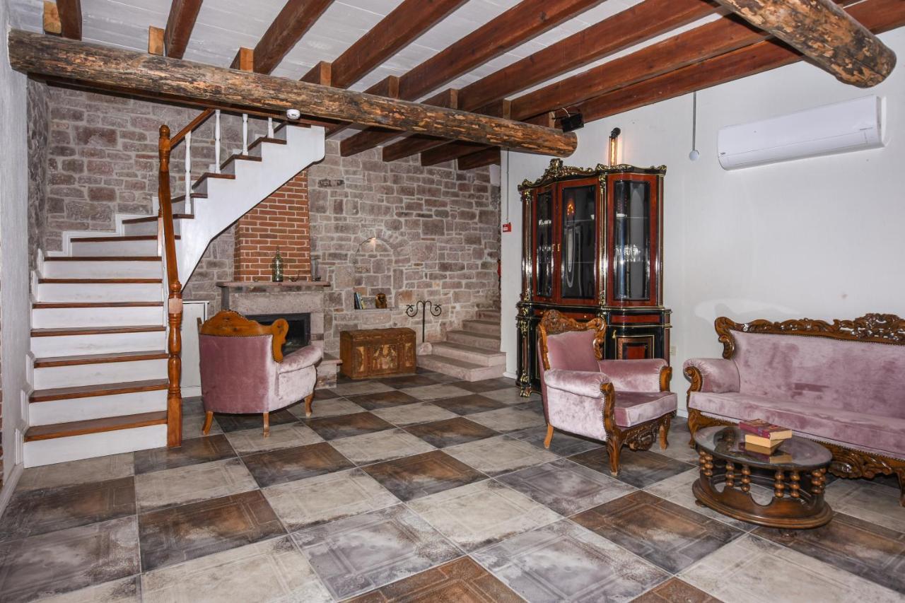 Ayvalı Lunaria Guest House מראה חיצוני תמונה
