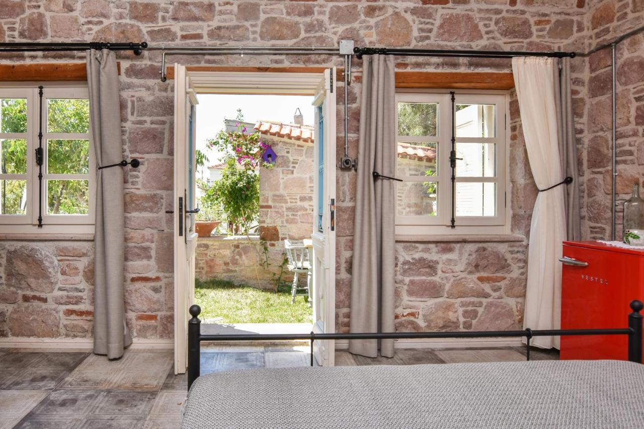 Ayvalı Lunaria Guest House מראה חיצוני תמונה