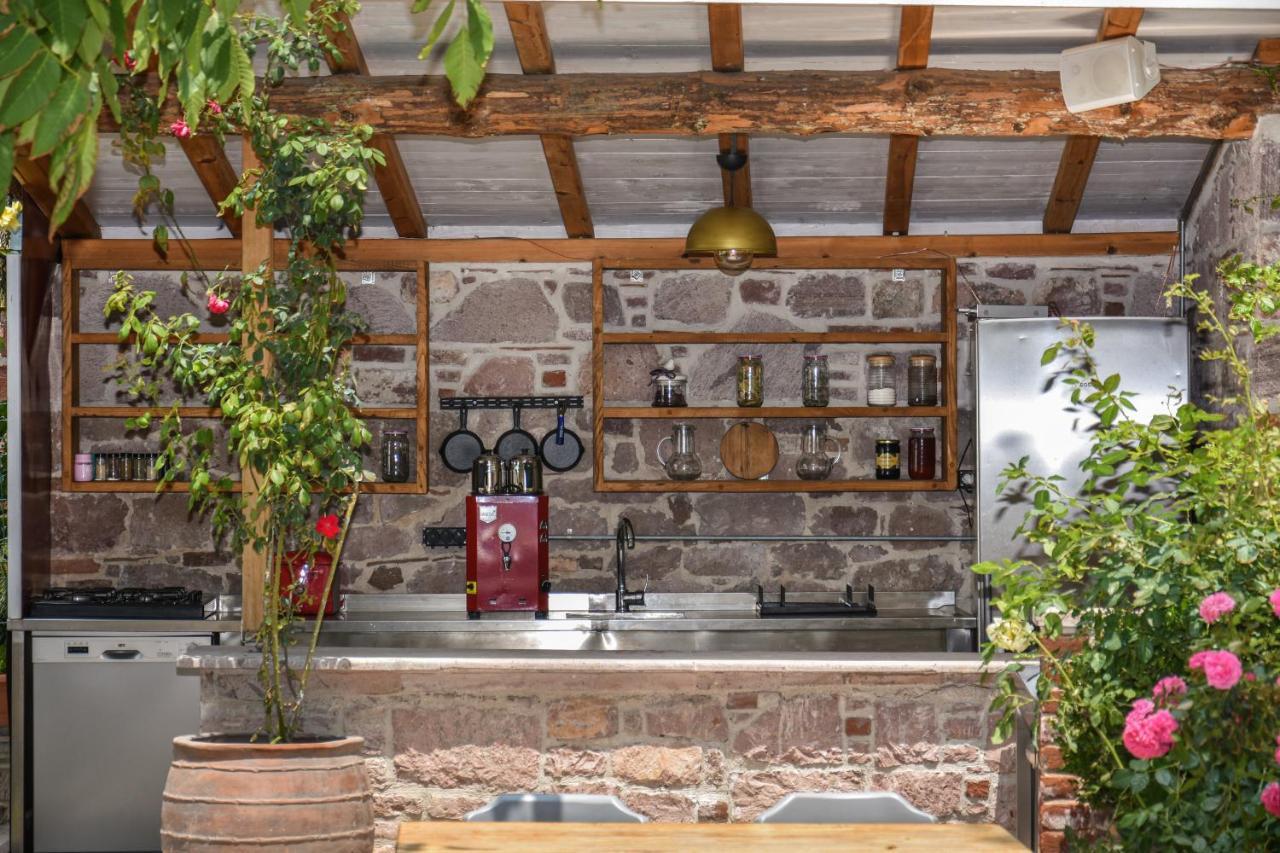 Ayvalı Lunaria Guest House מראה חיצוני תמונה