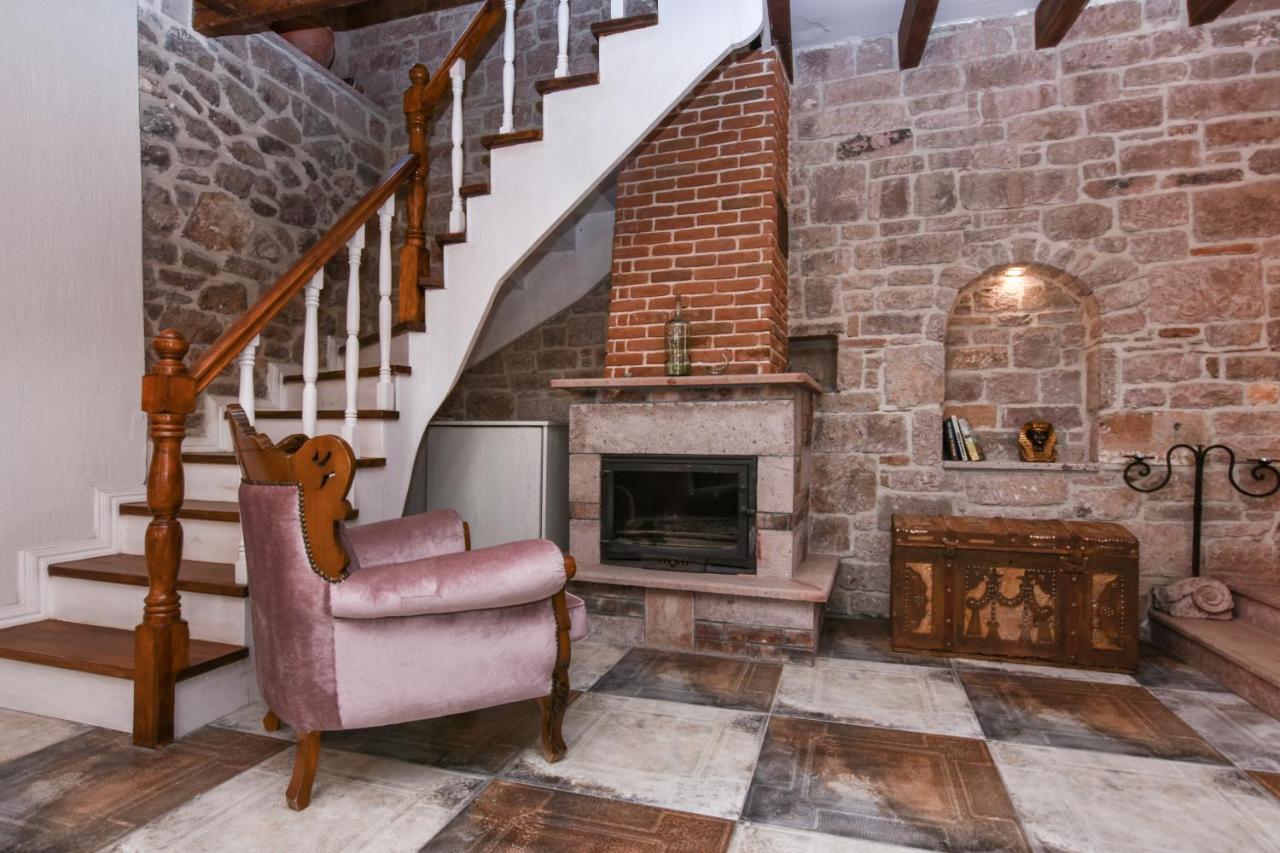 Ayvalı Lunaria Guest House מראה חיצוני תמונה