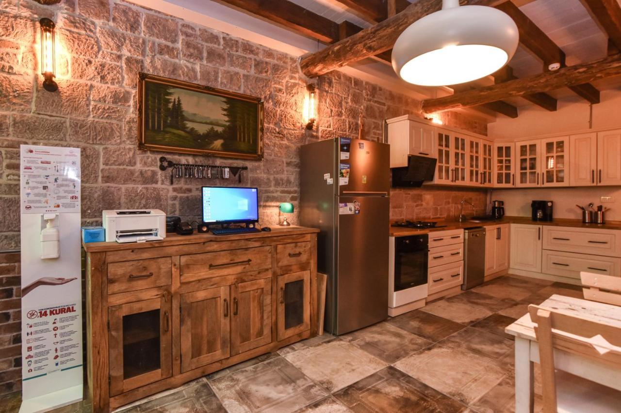 Ayvalı Lunaria Guest House מראה חיצוני תמונה