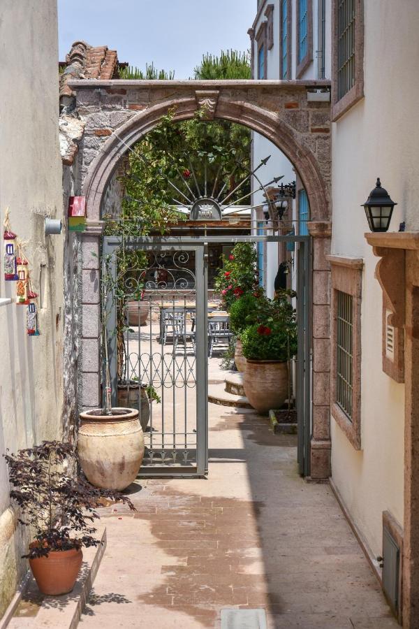 Ayvalı Lunaria Guest House מראה חיצוני תמונה