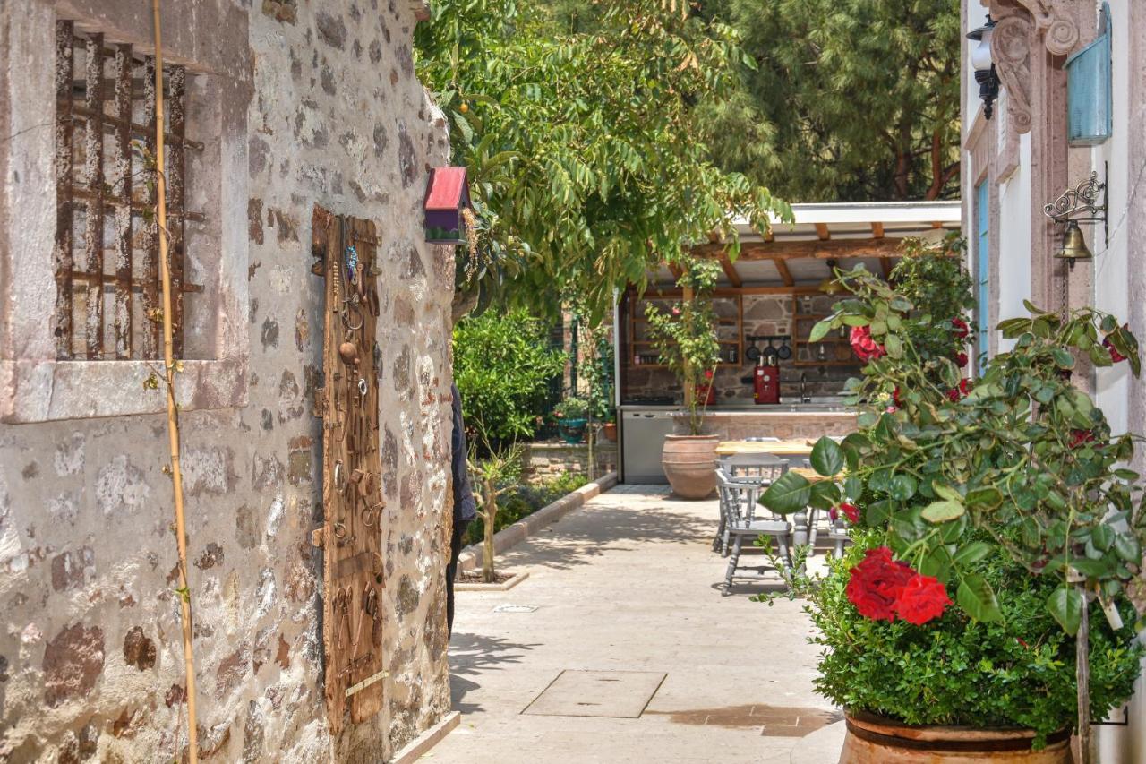 Ayvalı Lunaria Guest House מראה חיצוני תמונה