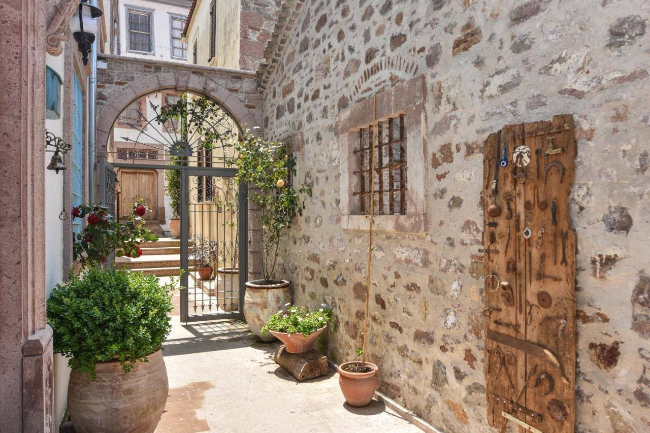 Ayvalı Lunaria Guest House מראה חיצוני תמונה