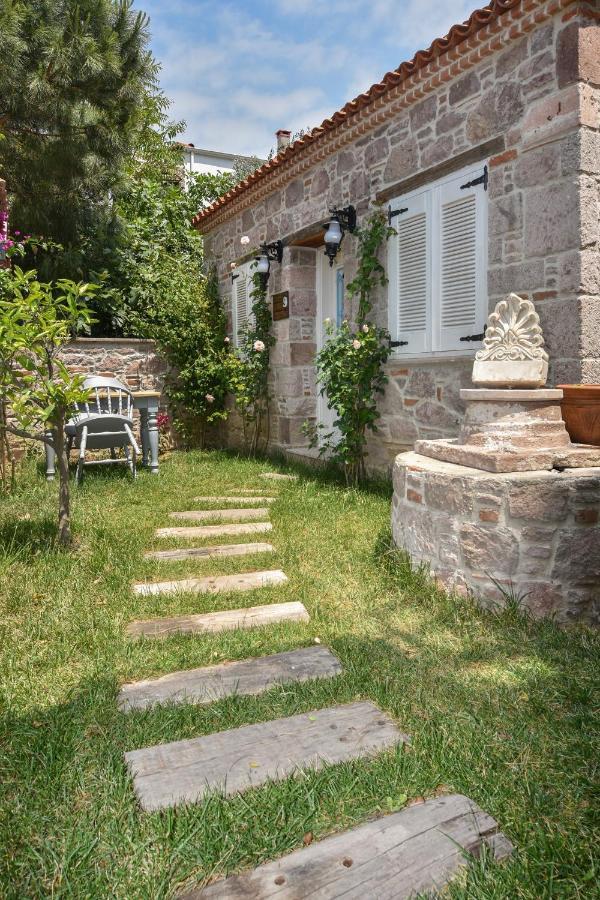 Ayvalı Lunaria Guest House מראה חיצוני תמונה